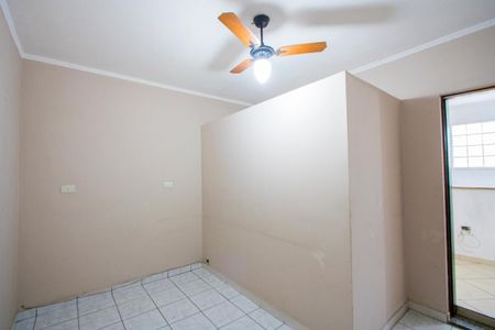 Casa à venda com 350m², 5 quartos e 2 vagas Casa à venda com 350m², 5 quartos e 2 vagasQuarto 2