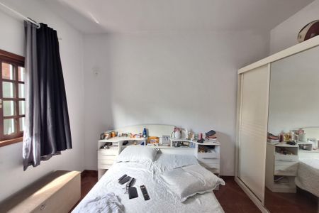 Casa para alugar com 120m², 3 quartos e 4 vagasQuarto 2