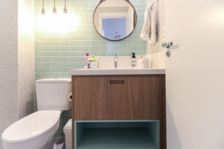 Apartamento à venda com 70m², 2 quartos e 1 vagaBanheiro Social 