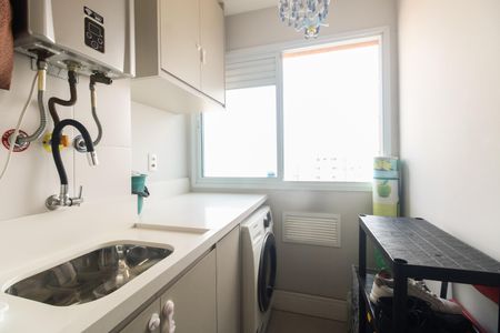 Apartamento à venda com 70m², 2 quartos e 1 vagaÁrea de Serviço 