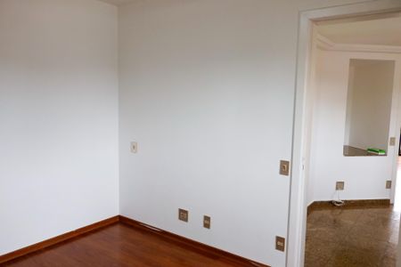 Apartamento para alugar com 166m², 3 quartos e 2 vagasQuarto 3