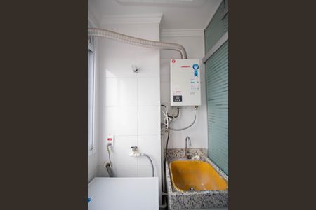 Apartamento à venda com 43m², 2 quartos e 1 vaga Apartamento à venda com 43m², 2 quartos e 1 vagaÁrea de Serviço