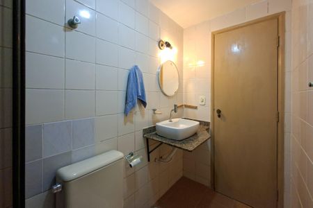 Apartamento para alugar com 100m², 2 quartos e 1 vagaBanheiro da Suíte