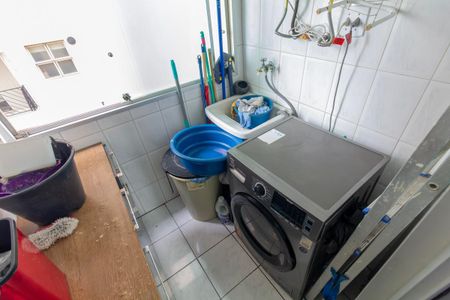 Apartamento à venda com 58m², 2 quartos e 1 vagaÁrea de Serviço