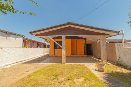 Casa à venda com 160m², 2 quartos e 2 vagasFachada