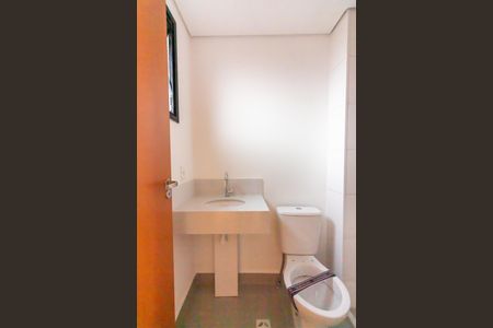 Banheiro de apartamento à venda com 1 quarto, 24m² em Vila Yara, Osasco