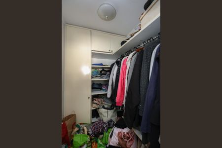 Apartamento à venda com 165m², 3 quartos e 3 vagas Apartamento à venda com 165m², 3 quartos e 3 vagasÁrea de Serviço