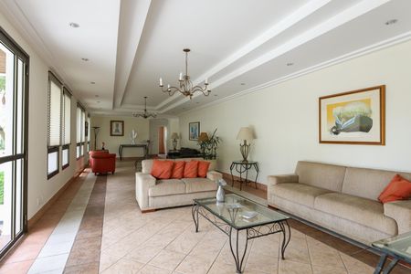 Apartamento à venda com 165m², 3 quartos e 3 vagas Apartamento à venda com 165m², 3 quartos e 3 vagasÁrea comum