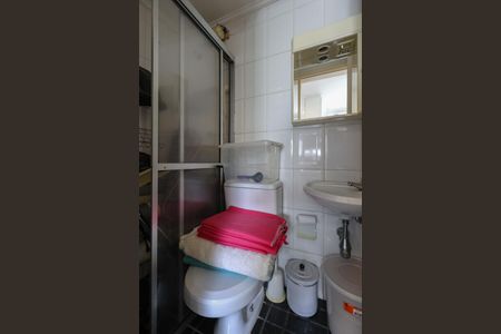 Apartamento à venda com 165m², 3 quartos e 3 vagas Apartamento à venda com 165m², 3 quartos e 3 vagasÁrea de Serviço