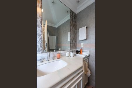 Apartamento à venda com 165m², 3 quartos e 3 vagas Apartamento à venda com 165m², 3 quartos e 3 vagasSuíte 3