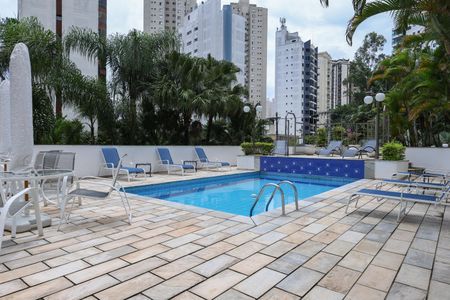 Apartamento à venda com 165m², 3 quartos e 3 vagas Apartamento à venda com 165m², 3 quartos e 3 vagasÁrea comum