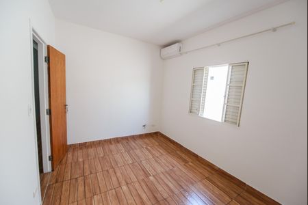 Quarto de casa para alugar com 2 quartos, 75m² em São Gonçalo, Taubaté