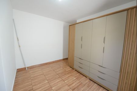 Casa de condomínio para alugar com 75m², 2 quartos e 2 vagasSuíte