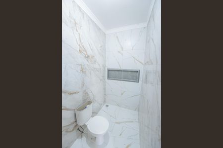 Casa de condomínio para alugar com 75m², 2 quartos e 2 vagasBanheiro da Suíte