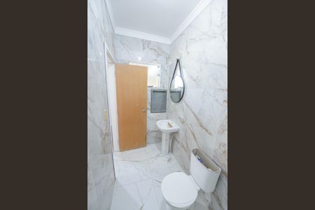 Casa de condomínio para alugar com 75m², 2 quartos e 2 vagasBanheiro da Suíte