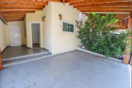 Casa de condomínio para alugar com 75m², 2 quartos e 2 vagasGaragem