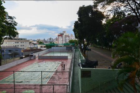 Apartamento à venda com 70m², 3 quartos e 1 vaga Apartamento à venda com 70m², 3 quartos e 1 vagaVista - Quadra Condomínio