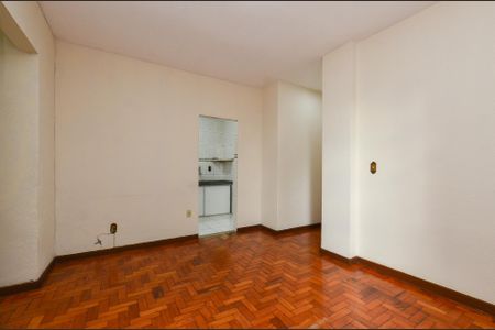 Apartamento à venda com 70m², 3 quartos e 1 vaga Apartamento à venda com 70m², 3 quartos e 1 vagaSala Ambientes