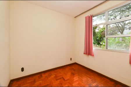 Apartamento à venda com 70m², 3 quartos e 1 vaga Apartamento à venda com 70m², 3 quartos e 1 vagaQuarto 2
