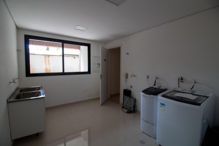 Apartamento para alugar com 35m², 1 quarto e 1 vagaÁrea comum - Lavanderia