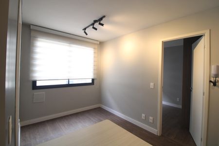 Sala de apartamento para alugar com 2 quartos, 34m² em Jurubatuba, São Paulo