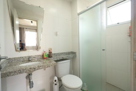 Apartamento para alugar com 81m², 3 quartos e 1 vaga Apartamento para alugar com 81m², 3 quartos e 1 vagaBanheiro da Suíte