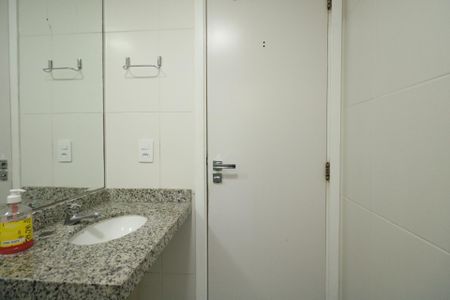 Apartamento para alugar com 81m², 3 quartos e 1 vaga Apartamento para alugar com 81m², 3 quartos e 1 vagaBanheiro