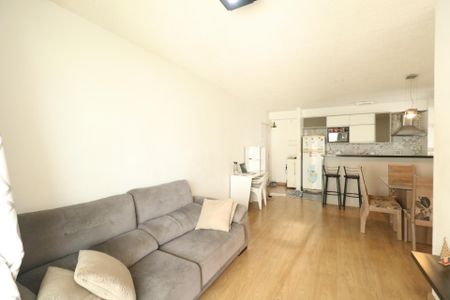 Apartamento para alugar com 81m², 3 quartos e 1 vaga Apartamento para alugar com 81m², 3 quartos e 1 vagaSala