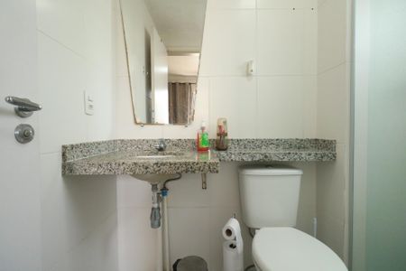 Apartamento para alugar com 81m², 3 quartos e 1 vaga Apartamento para alugar com 81m², 3 quartos e 1 vagaBanheiro da Suíte