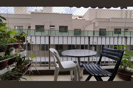 Apartamento à venda com 81m², 2 quartos e 1 vaga