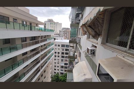 Apartamento à venda com 81m², 2 quartos e 1 vaga