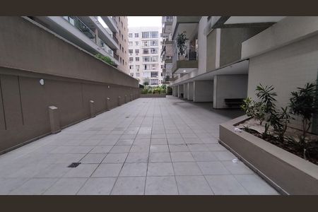 Apartamento à venda com 81m², 2 quartos e 1 vaga