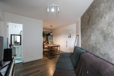 Sala de apartamento para alugar com 2 quartos, 54m² em Jardim Monte Alegre, Taboão da Serra