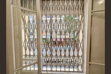 Apartamento à venda com 84m², 2 quartos e sem vaga