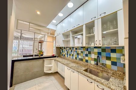 Apartamento à venda com 84m², 2 quartos e sem vaga