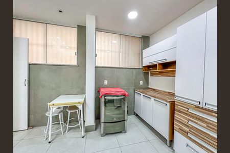 Apartamento à venda com 84m², 2 quartos e sem vaga