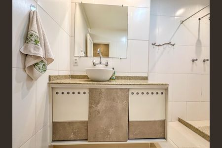 Apartamento à venda com 84m², 2 quartos e sem vaga
