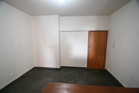 Sala de kitnet/studio à venda com 1 quarto, 53m² em Centro, Campinas