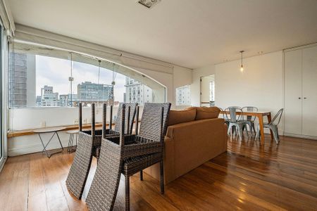 Apartamento para alugar com 152m², 3 quartos e 2 vagas Apartamento para alugar com 152m², 3 quartos e 2 vagasSala/Cozinha