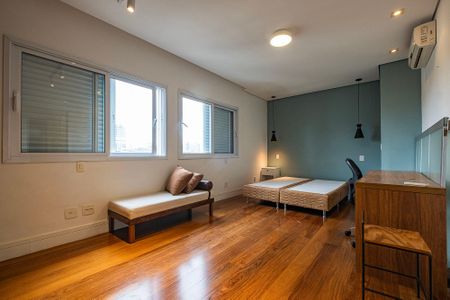 Apartamento para alugar com 152m², 3 quartos e 2 vagas Apartamento para alugar com 152m², 3 quartos e 2 vagasSuíte 1