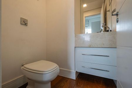 Apartamento para alugar com 152m², 3 quartos e 2 vagas Apartamento para alugar com 152m², 3 quartos e 2 vagasLavabo