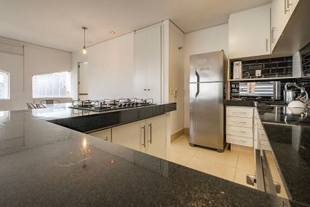 Apartamento para alugar com 152m², 3 quartos e 2 vagas Apartamento para alugar com 152m², 3 quartos e 2 vagasSala/Cozinha