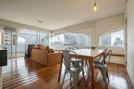 Apartamento para alugar com 152m², 3 quartos e 2 vagas Apartamento para alugar com 152m², 3 quartos e 2 vagasSala/Cozinha