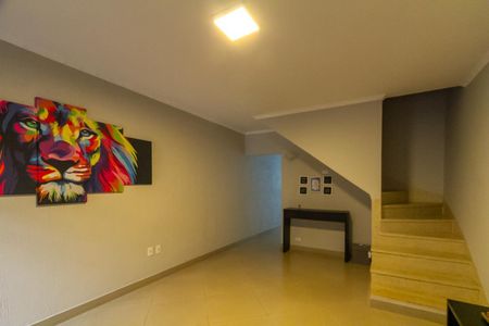 Casa à venda com 200m², 3 quartos e 2 vagasSala