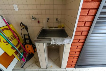 Casa à venda com 200m², 3 quartos e 2 vagasÁrea de Serviço