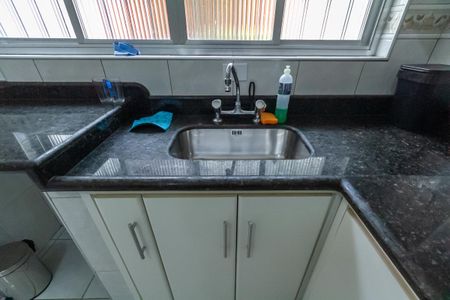 Casa à venda com 200m², 3 quartos e 2 vagasCozinha