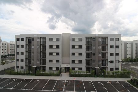 Apartamento à venda com 42m², 2 quartos e 1 vagaQuarto 2 - Vista