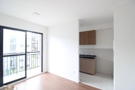 Sala de apartamento para alugar com 2 quartos, 42m² em Jacarepaguá/ Bairro Olincapica , Rio de Janeiro