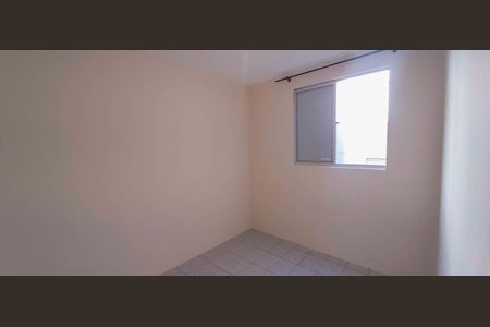 Quarto 1 de apartamento para alugar com 2 quartos, 41m² em Vila Yolanda, Osasco