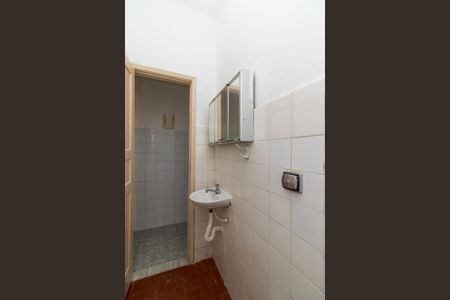 Banheiro  de casa para alugar com 1 quarto, 40m² em Bento Ribeiro, Rio de Janeiro